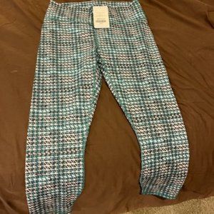 Fabletics Hight Waisted Print Powerhold 7/8 workout leggings